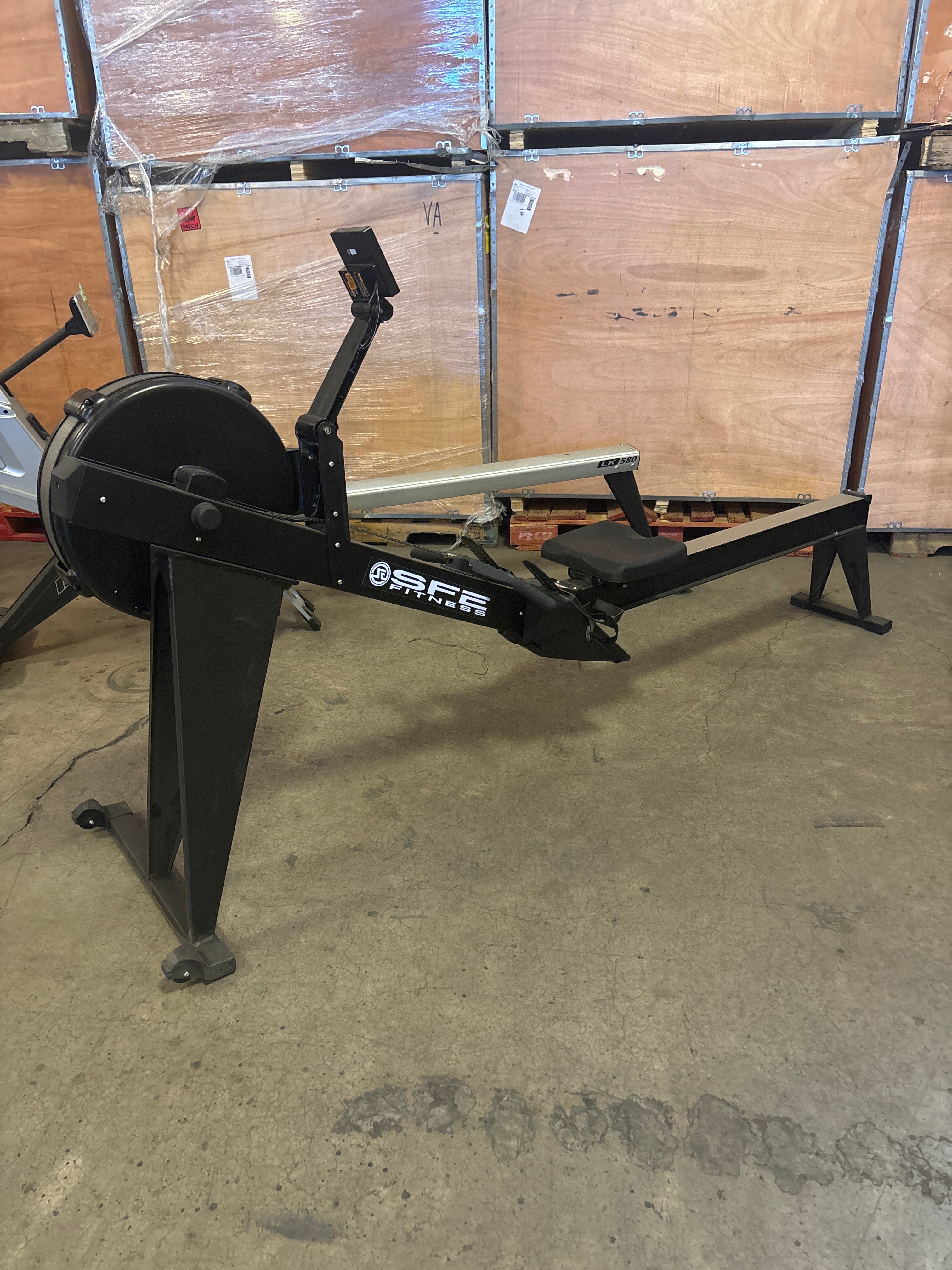 SFE Air Rowing Machine - Thumbnail 5