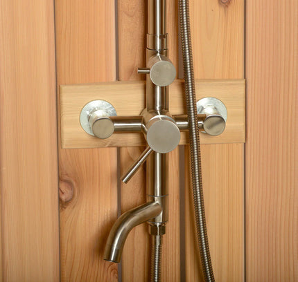 SAUNA EVOLUTION® Curved Rinse Outdoor Shower